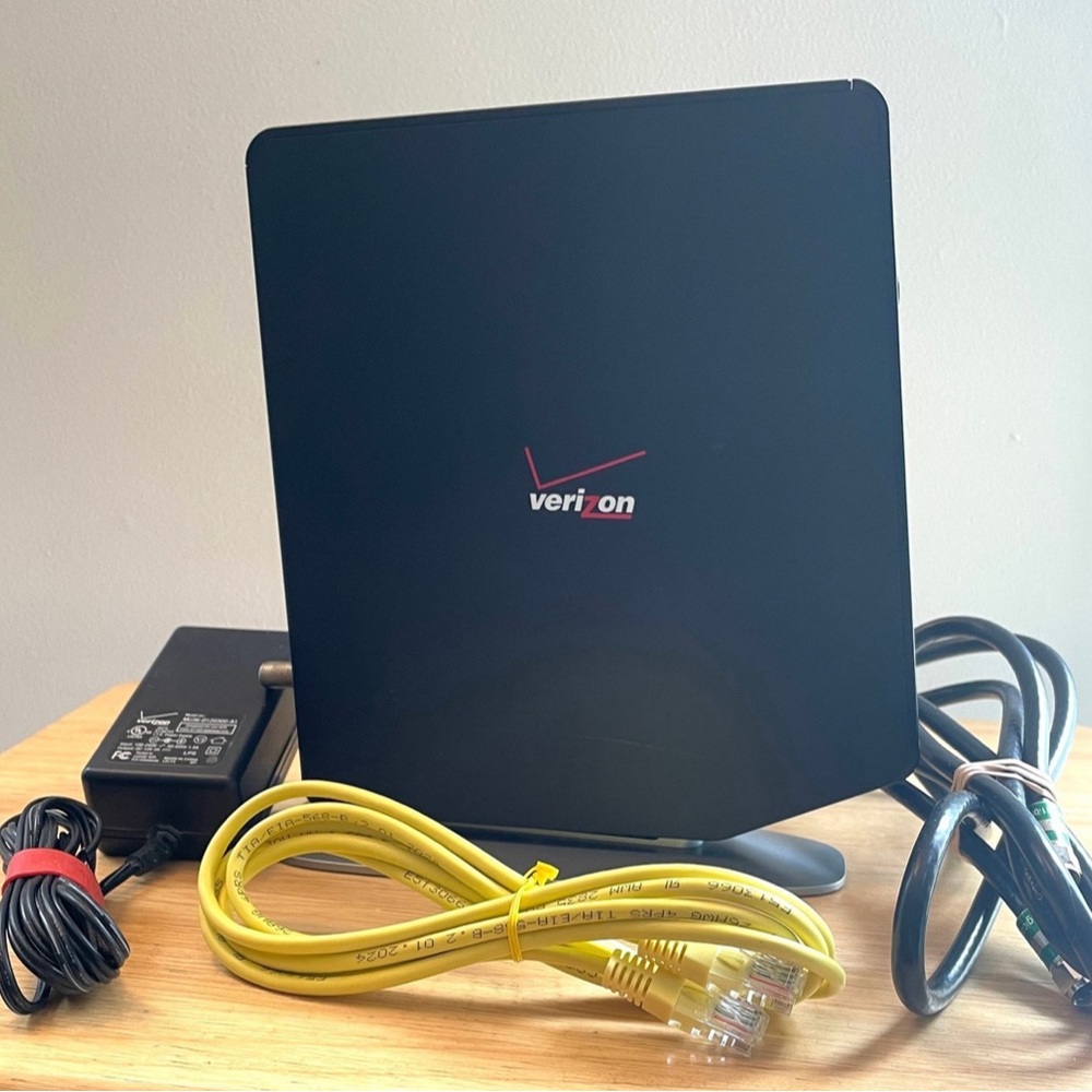 Verizon G1100 Fios Dual Band Quantum Gateway AC1750 Wireless Modem WiFi Router